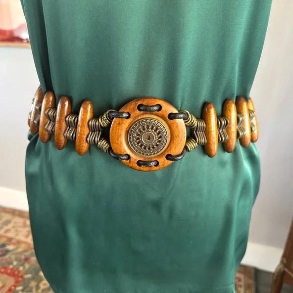 Vintage Wooden Beaded Belt with Intricate Design - Picture 1 of 6